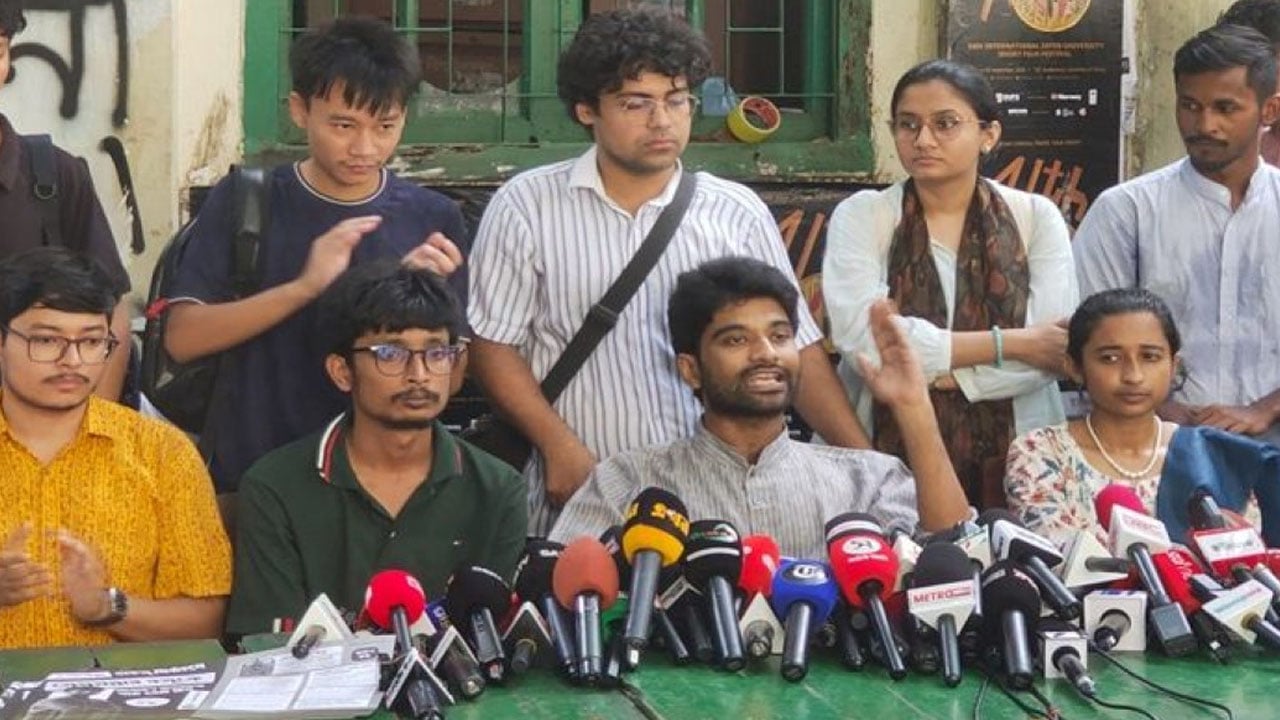 - ছবি - ইন্টারনেট