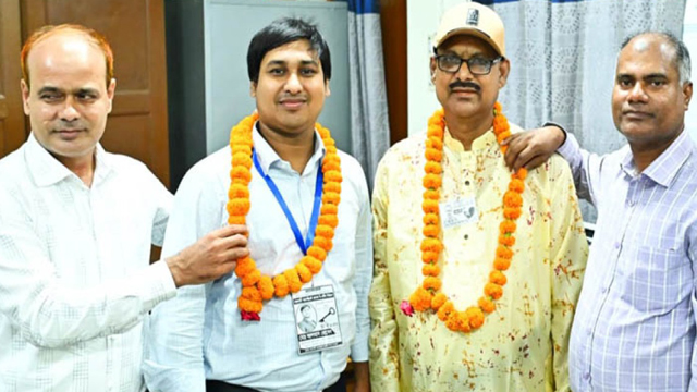 রাজশাহী কালেক্টরেট ক্লাব নির্বাচন অনুষ্ঠিত 