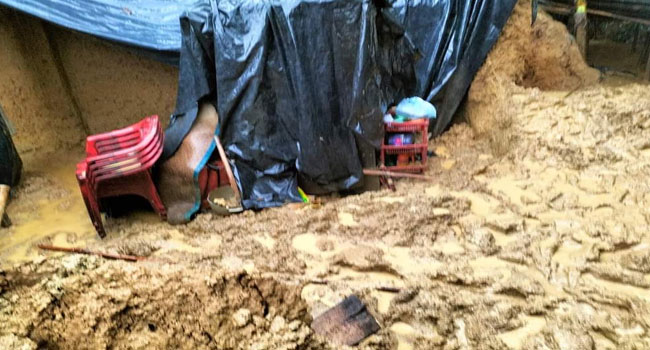 টেকনাফে মাটিচাপায় একই পরিবারের ৪ জন নিহত