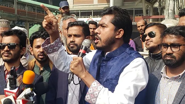 খবর পেয়েছি, বিরোধীদের ফাঁসাতে ৪ হাজার ভোটকেন্দ্র পোড়াবে সরকার: নূর