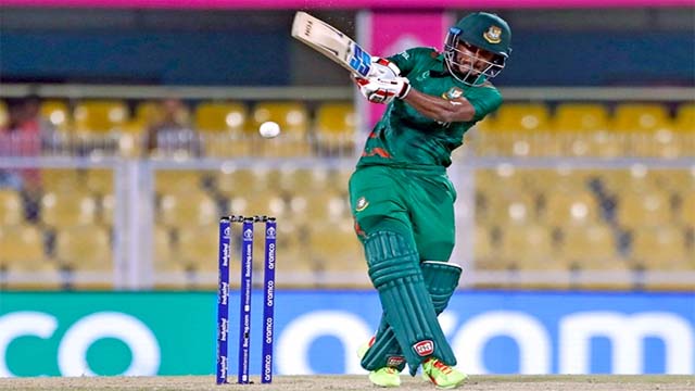 তানজিদের ফিফটির পর ছন্দপতন টাইগারদের