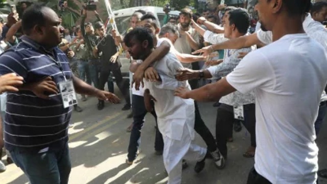 হিরো আলমকে মারধর করলো কারা