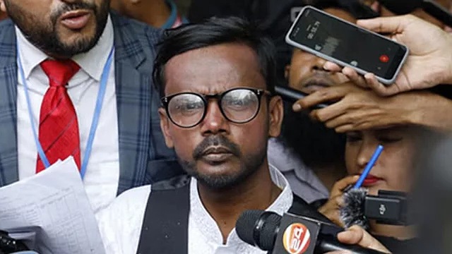 নির্বাচন প্রত্যাখ্যান করলেন হিরো আলম