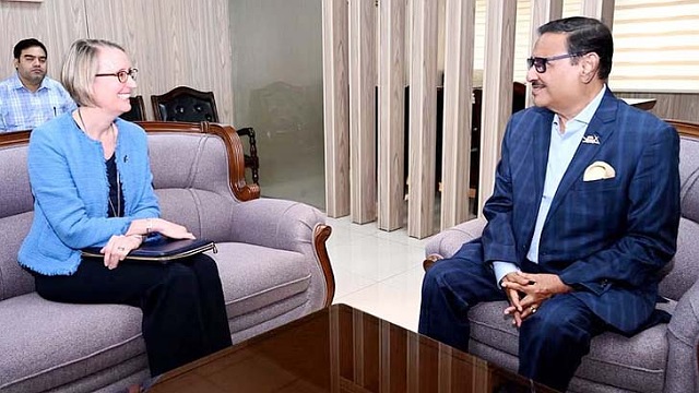 নির্বাচনের সময় ব্রিটিশ প্রধানমন্ত্রী কি পদত্যাগ করেন, হাইকমিশনারকে কাদেরের প্রশ্ন