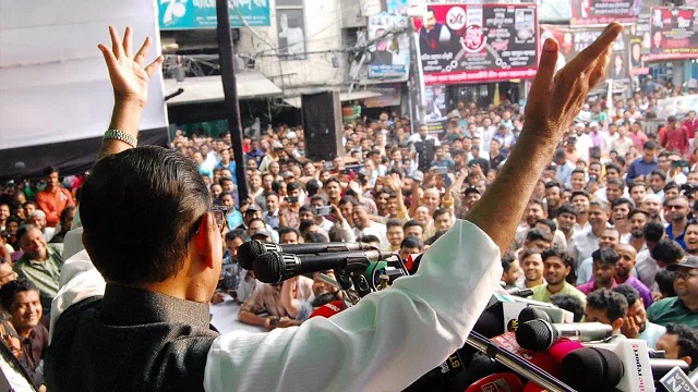 চাইলে নির্বাচনে আসবেন, না হয় মন যা চায় তা করেন: বিএনপিকে কাদের