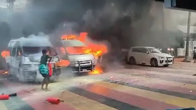 রাজারবাগ পুলিশ হাসপাতালে হামলা ও অগ্নিসংযোগ