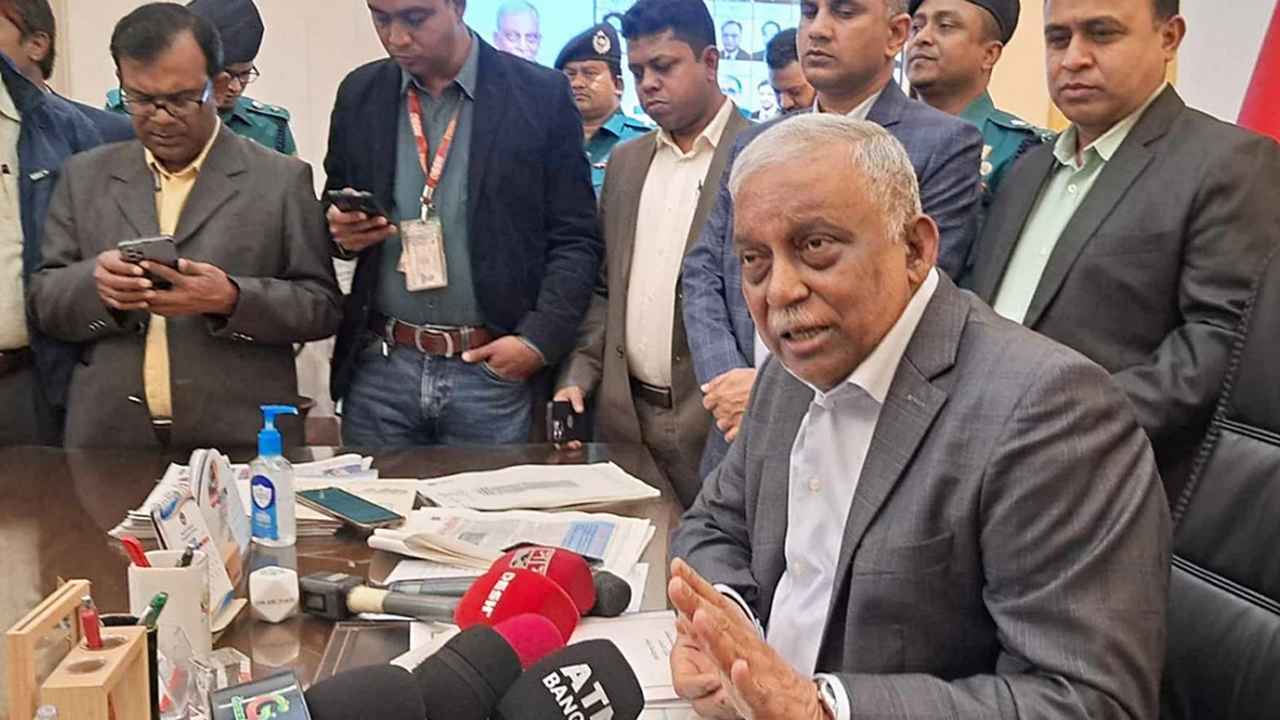 ‘যুদ্ধ চাই না, তবে গায়ে এসে পড়লে ছাড় দেব না’
