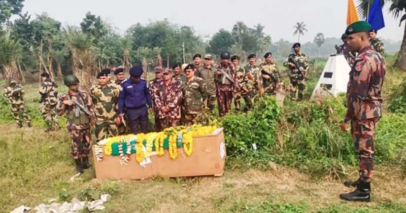 বিজিবি সিপাহি গরু পাচারকারীর ছদ্মবেশে ছিলেন, বিএসএফের দাবি