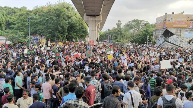 দাবি আদায়ে ২৪ ঘণ্টার আল্টিমেটাম দিলো কোটা আন্দোলনকারীরা