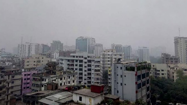 দূষিত শহরের তালিকায় ৪ নম্বরে ঢাকা