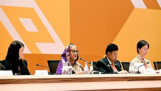 স্মার্ট সমাজ গড়তে ৫ সহায়তা চাইলেন প্রধানমন্ত্রী