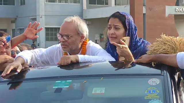 কারাগার থেকে মুক্তি পেয়েছেন অ্যাডভোকেট রুহুল কবির রিজভী