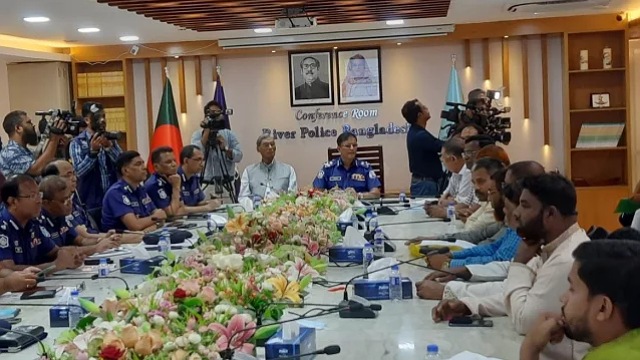 বর্ষায় ঈদ, আবহাওয়া দেখে নদীপথে সাবধানে বের হওয়ার অনুরোধ