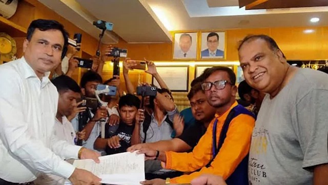 যে কারণে হিরো আলমের মনোনয়নপত্র বাতিল
