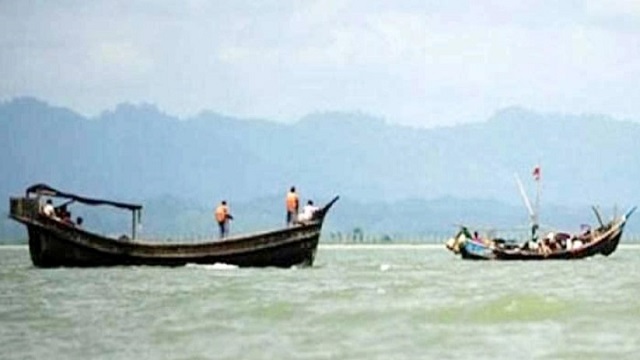 ৪ ট্রলারসহ ২১ জেলেকে নিয়ে গেছে মিয়ানমার নৌবাহিনী