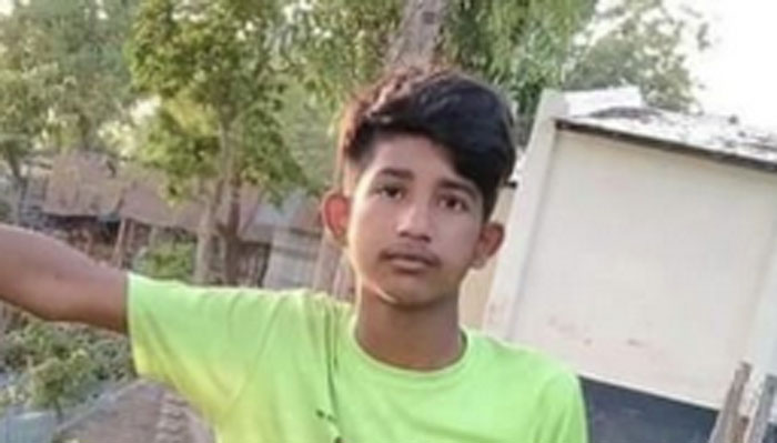 চাঁপাইনবাবগঞ্জে কিশোরকে কুপিয়ে হত্যা করেছে দুর্বৃত্তরা