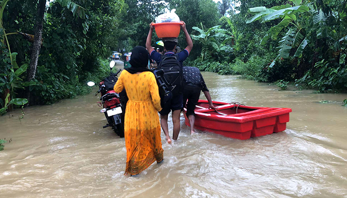 স্মরণকালের ভয়াবহ বন্যার কবলে ফেনী