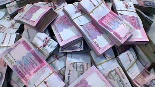 সরকারি ব্যয়ে ২৫ হাজার কোটি টাকার অনিয়ম