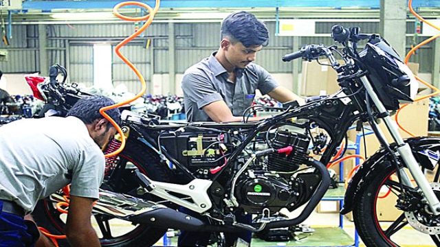 মোটরসাইকেল উৎপাদনে বিপ্লবে দেশ