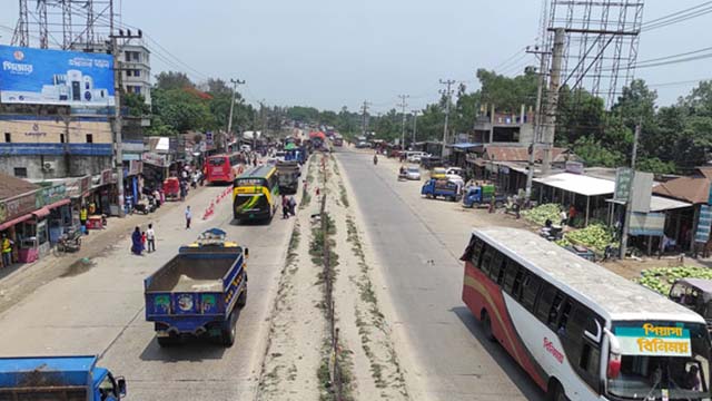 ফিরতে শুরু করেছে মানুষ, চাপ নেই ঢাকা-টাঙ্গাইল মহাসড়কে