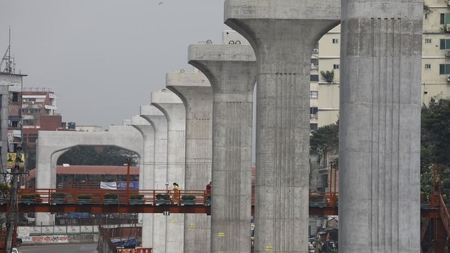 বাড়তি আয়ের জন্য খোলা হবে বিপণিবিতান